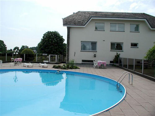 Roannay - Francorchamps Hotel Eksteriør billede